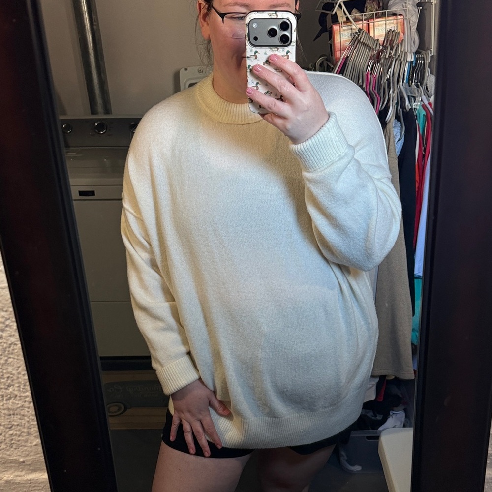 Aerie Cream Crew Neck Sweater